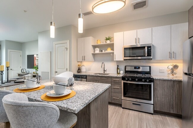 Interior Photo - Redbrook Apartments
