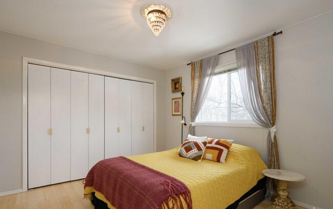 Foto del edificio - Elevate your Lifestyle!, Close to Everythi...