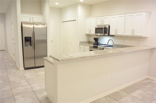 Building Photo - 1213 Grantham Dr