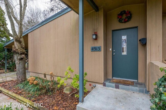 Building Photo - 3 br, 1.5 bath House - 4915 Malden Way
