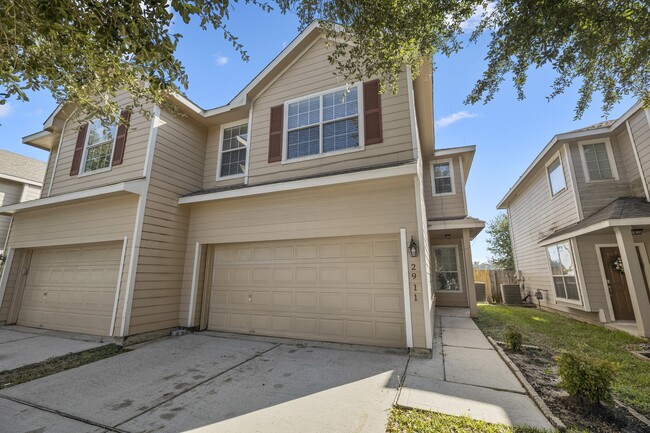 Foto del edificio - 2911 Hackamore Hollow Ln