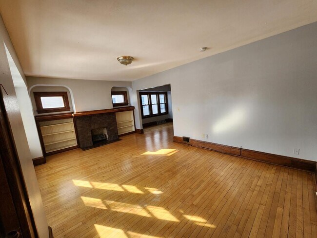 Building Photo - 2749-2751 N 44th St