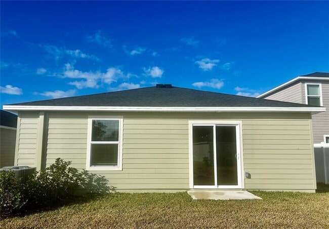 Building Photo - 8480 SW 41st Cir