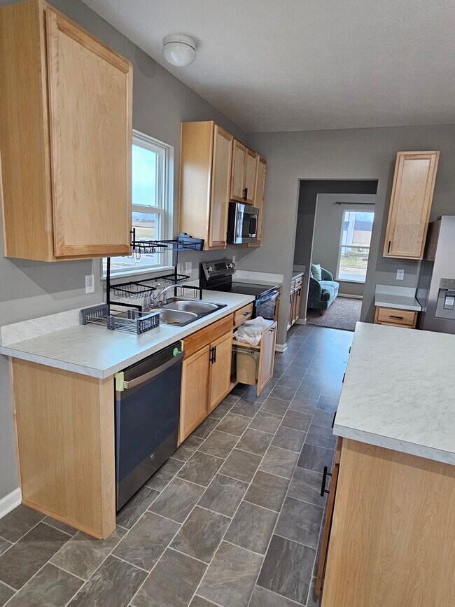 Foto del edificio - 211 Scotsgrove Dr