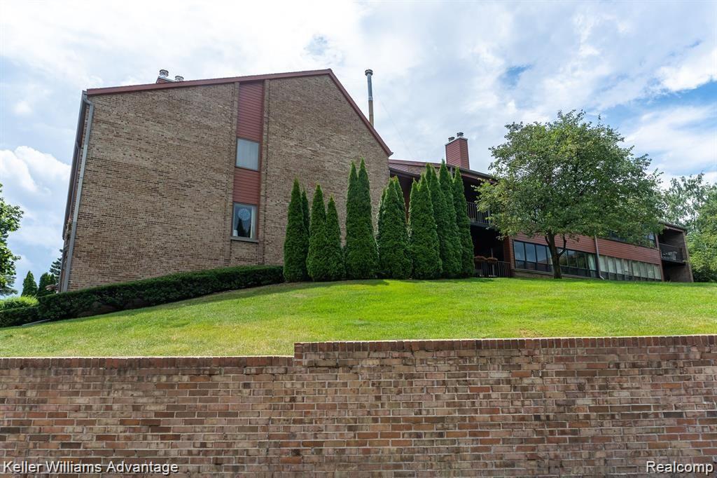 Foto principal - 875 Green View Ct