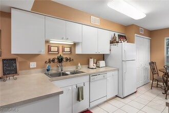 Building Photo - 25727 Lake Amelia Way