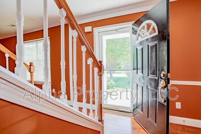 Building Photo - 603 Lenhardt Grv Rd