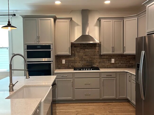 Foto del edificio - Beautiful 4 bedroom 3.5 Bath home Duncan, SC