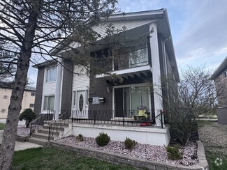 Building Photo - 5552 W Calumet Sag Rd