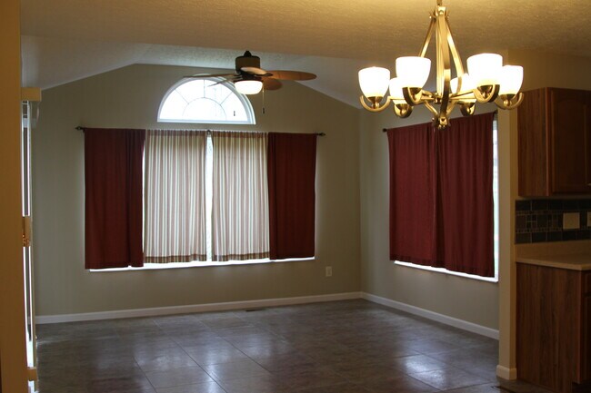 Foto del edificio - 9168 Belvedere Ct