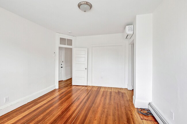 Foto del edificio - 866 Huntington Ave