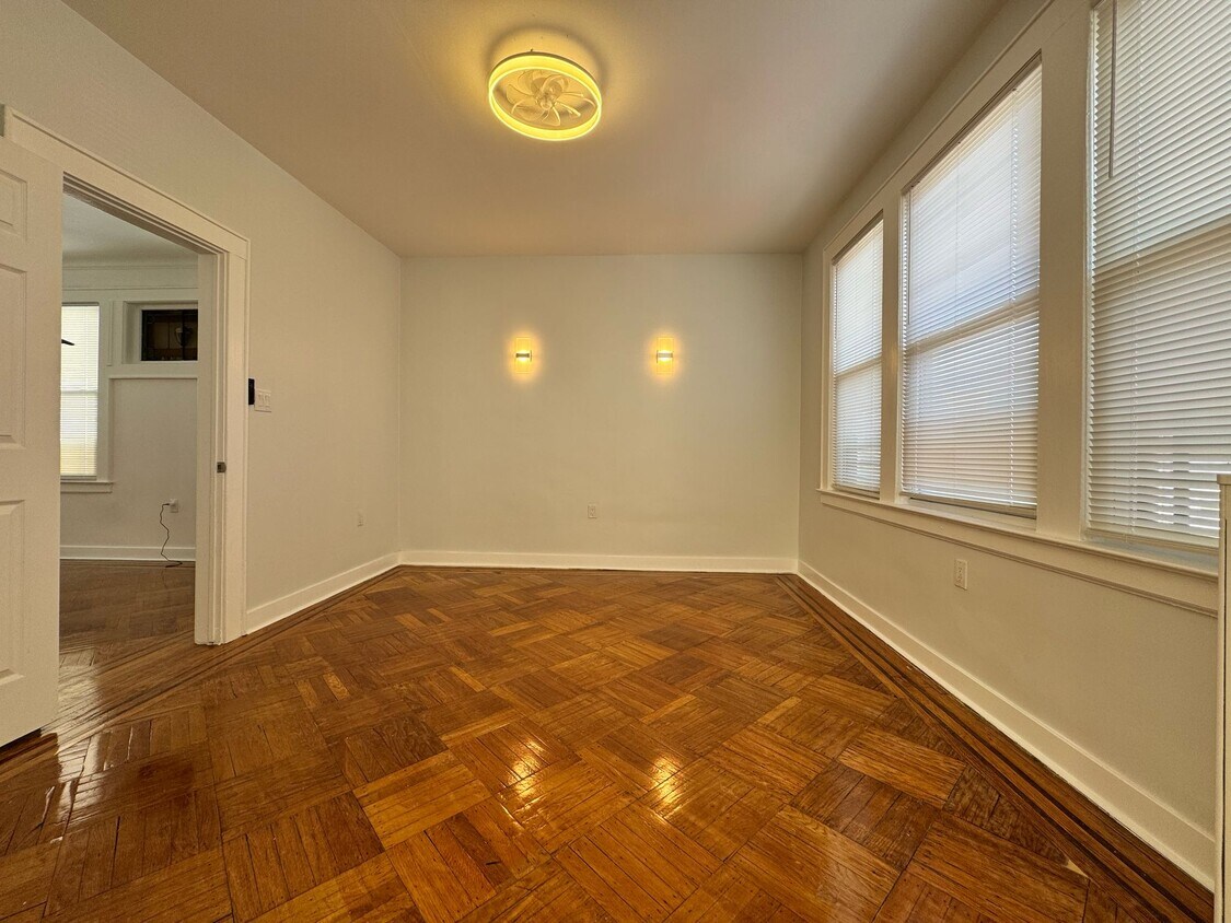 Foto principal - 761 S 16th St