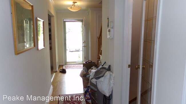 Building Photo - 3 br, 2.5 bath House - 1609 Dunterry Place