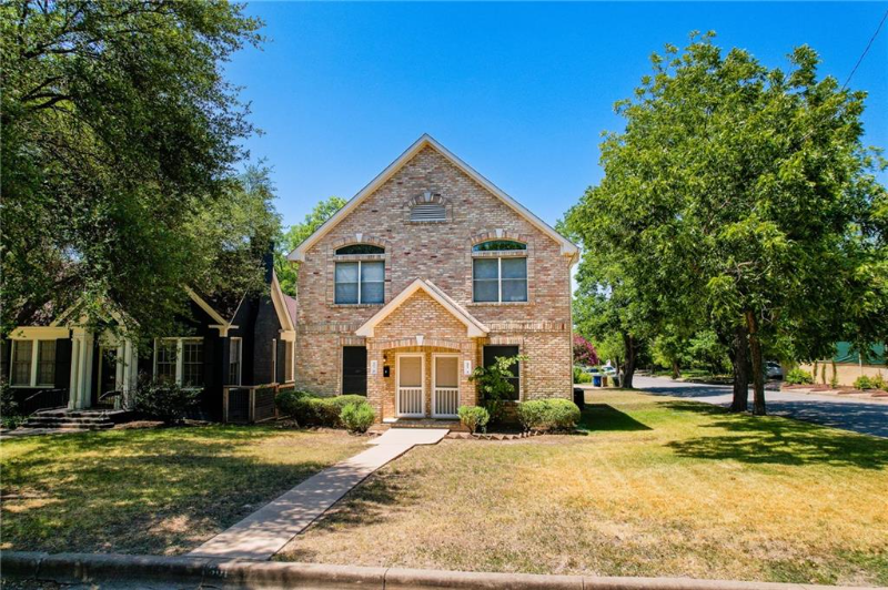 Primary Photo - 601 Texas Ave
