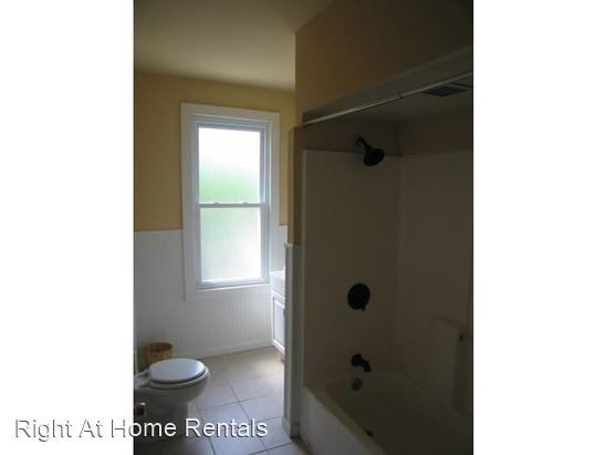 Building Photo - 3 br, 1 bath House - 133 S 14th St