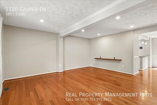 Foto del edificio - 1120 Casper Dr