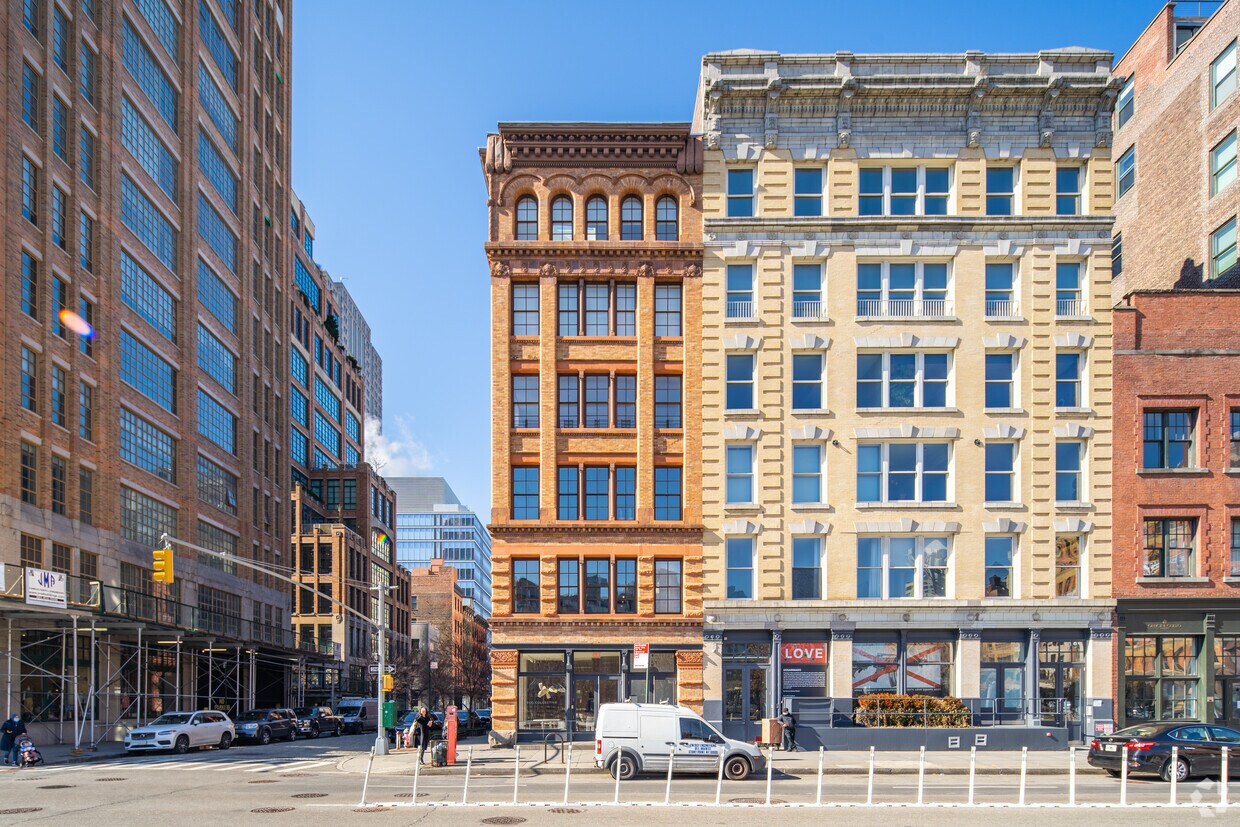 Primary Photo - 151 Hudson St