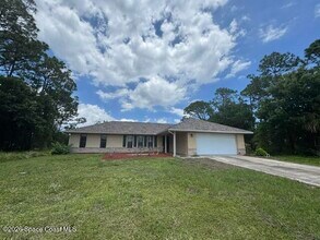 Building Photo - 363 Emerson Dr NW