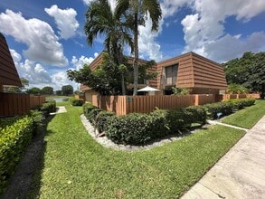 Building Photo - 246 Charter Way