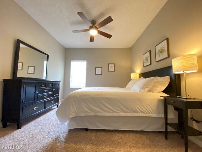 Foto del edificio - 2 br, 2 bath Townhome - 3401 Skysail Place
