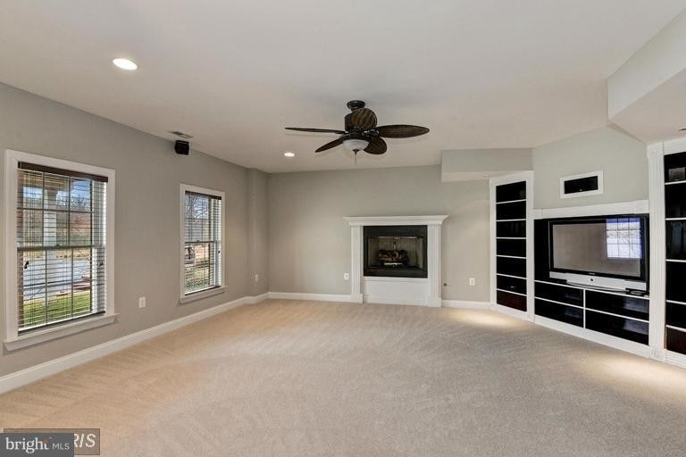 Primary Photo - 43404 Blantyre Ct