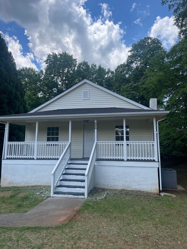 Primary Photo - 290 Hialeah Ct