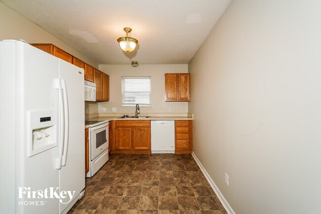 Building Photo - 5753 Twin River Ln