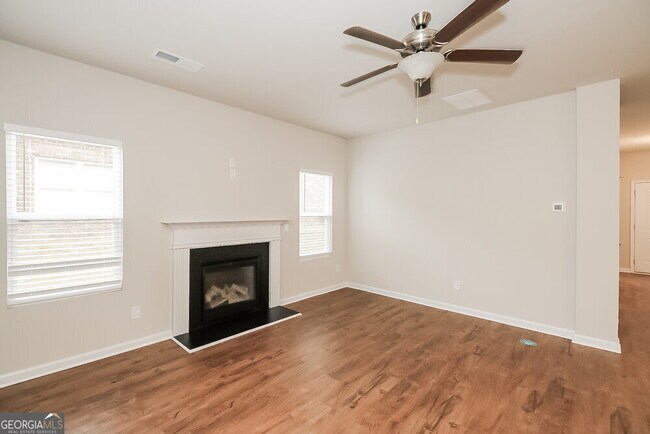 Building Photo - 228 Addy Ln