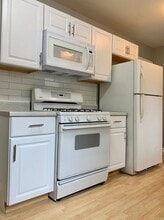 Building Photo - 3815 Xenia Ave N