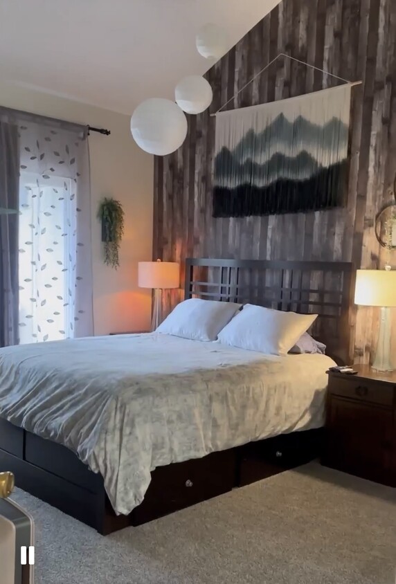 Master bedroom for rent - 25072 Leucadia St