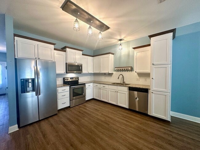 Foto del edificio - 10664 Florida Blvd