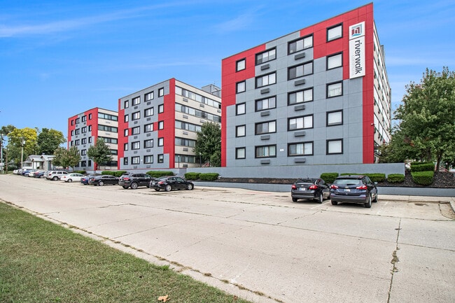Building Photo - Riverwalk Commons- Student Housing