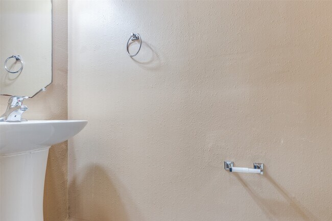 Foto del edificio - 3323 Atherton Canyon Ln