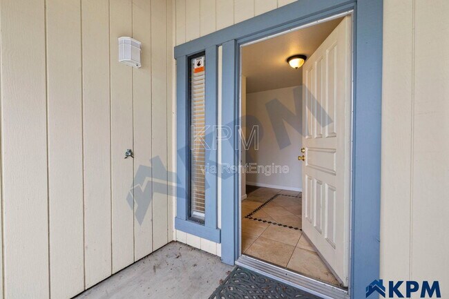 Foto del edificio - 9146 Blue Fox Way