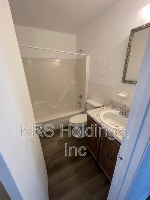 Foto del edificio - 6228-6240 Chesapeake Blvd