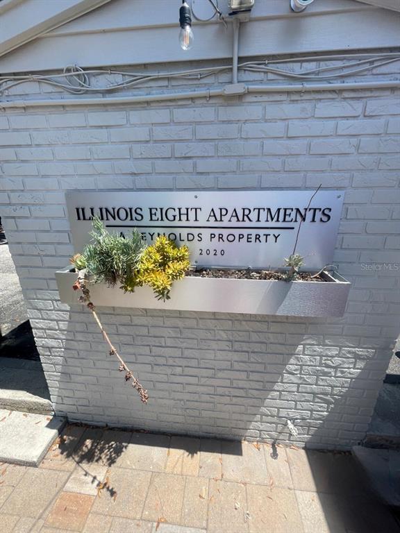 Foto del edificio - 1613 Illinois St