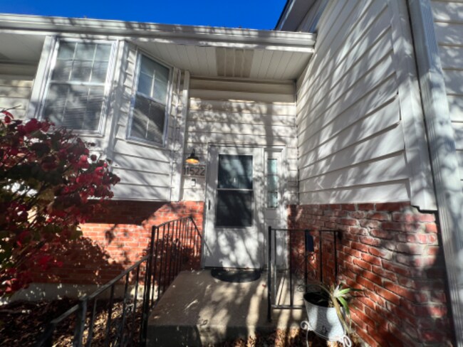 Building Photo - 11522 E 75th St