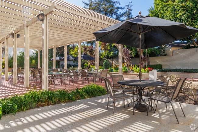 Building Photo - Bay Towers at Bixby Knolls - 55+ Active Ad...