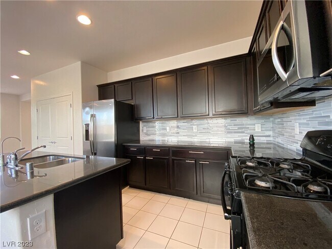 Building Photo - 7746 Peace Lilly Ct
