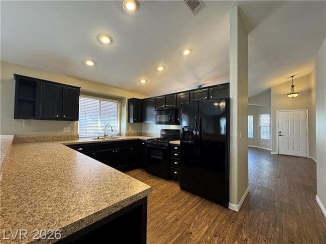 Building Photo - 1732 Mexican Poppy St