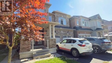 Building Photo - 87 Estrella Cres