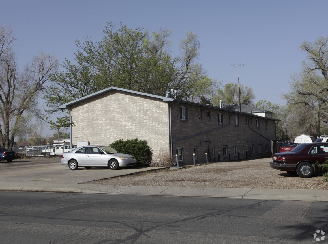 Building Photo - 3711 Carson Ave