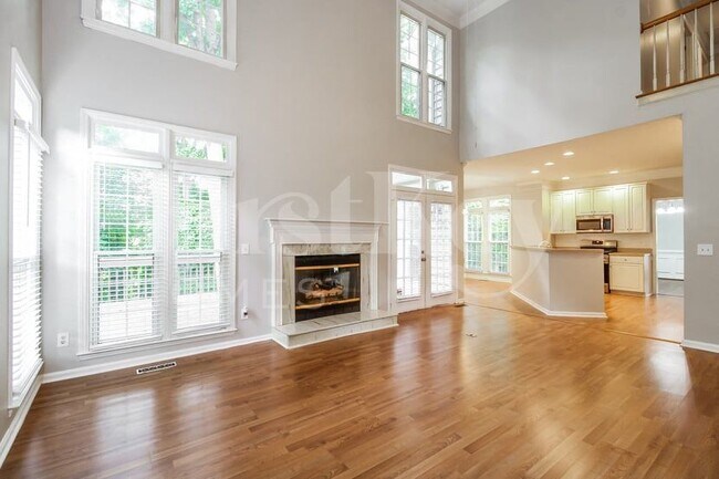 Foto del edificio - 5386 Beechmont Dr