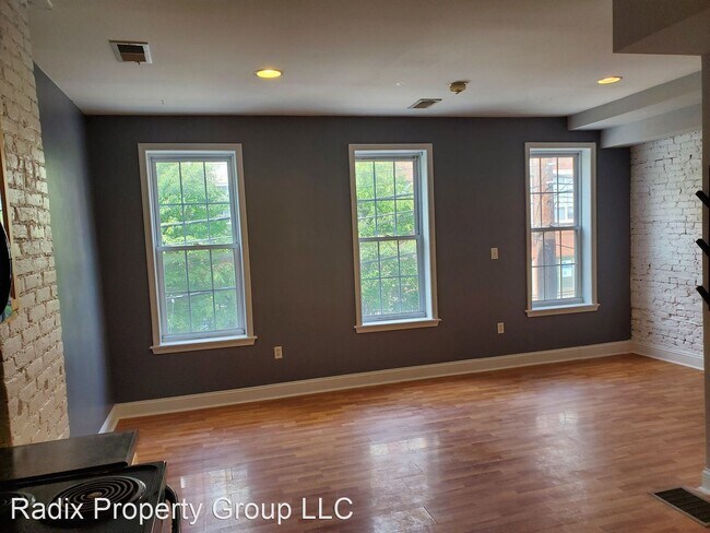 Foto del edificio - 4024 Ridge Ave