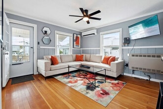 Building Photo - 9 N St Building Photo - 9 N St