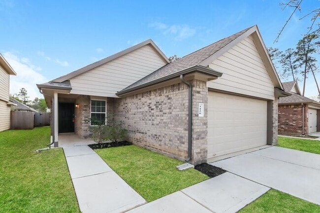 Building Photo - 3420 Cannon Dr