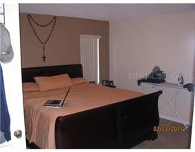 Foto del edificio - 136 Grantham Dr