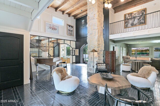 Building Photo - 4814 E Marston Dr