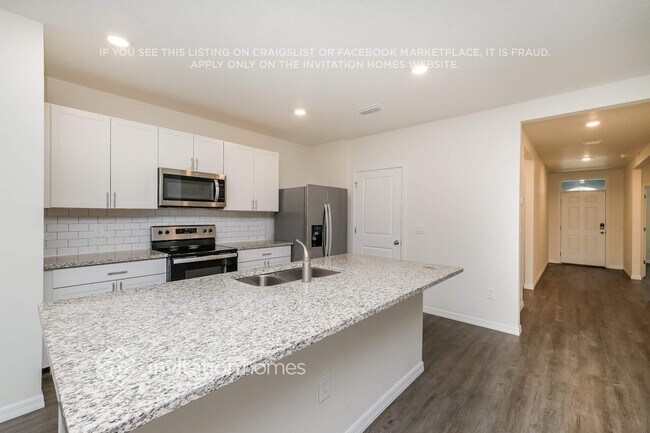 Foto del edificio - 7817 Harbor Moor Dr