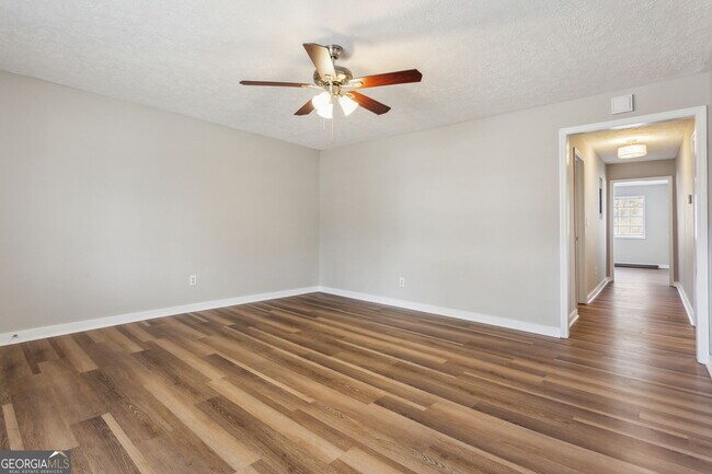 Foto del edificio - 5119 Worsham St NE